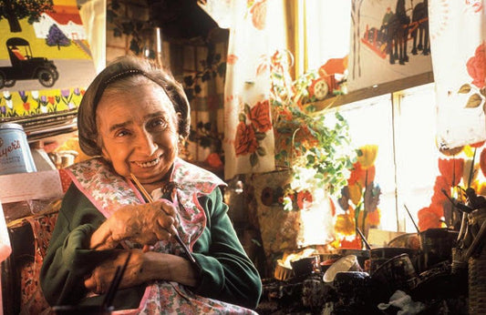 Five Women at Home: Home is Where the Heart Is - RAW VISION